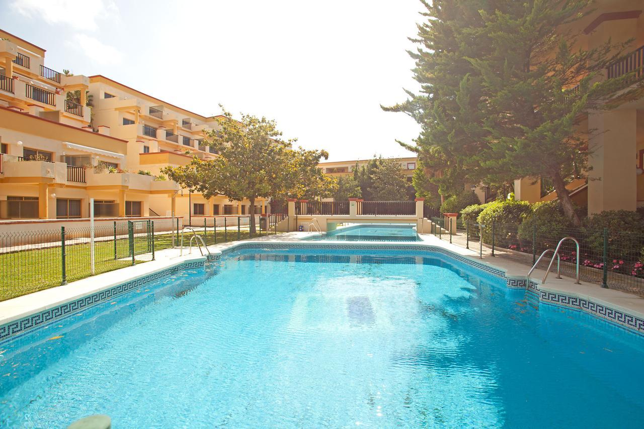 Varios Apartamentos Romana Playa Elviria Марбелья Екстер'єр фото